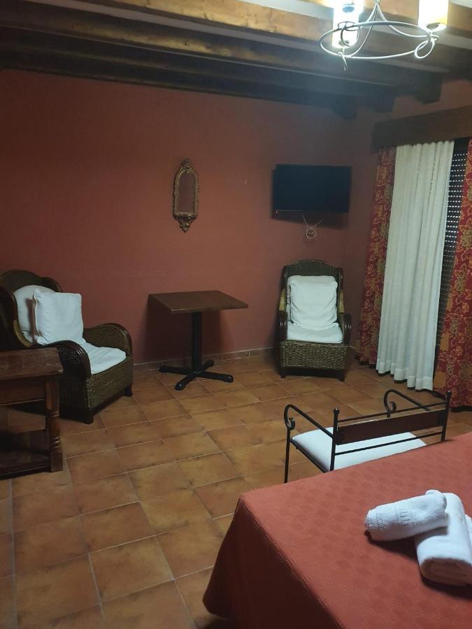 Hostal La Plata Оропеса Екстер'єр фото